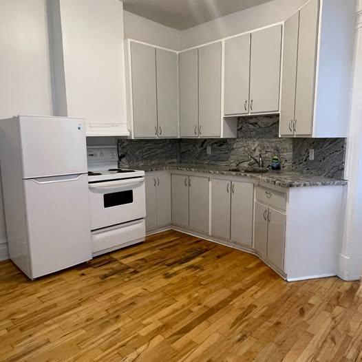 McGill Ghetto Adjacent – 3 Bedroom Apartment - 3421 Rue De Bullion, Montréal