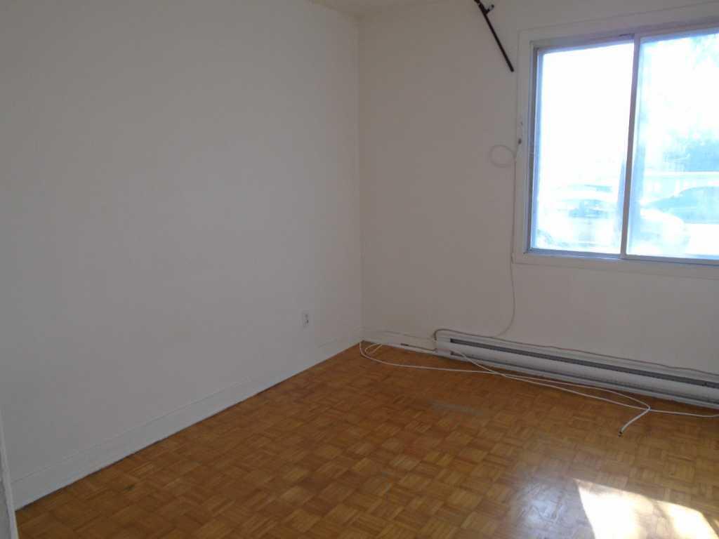 GRAND 4 1/2 AHUNTSIC