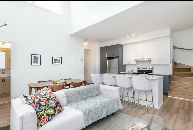 4 1/2 Condo Lumineux (cession De Bail)