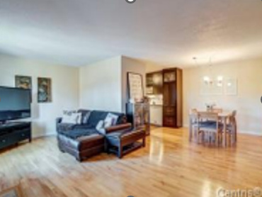 Superbe Condo Très Bien Situé