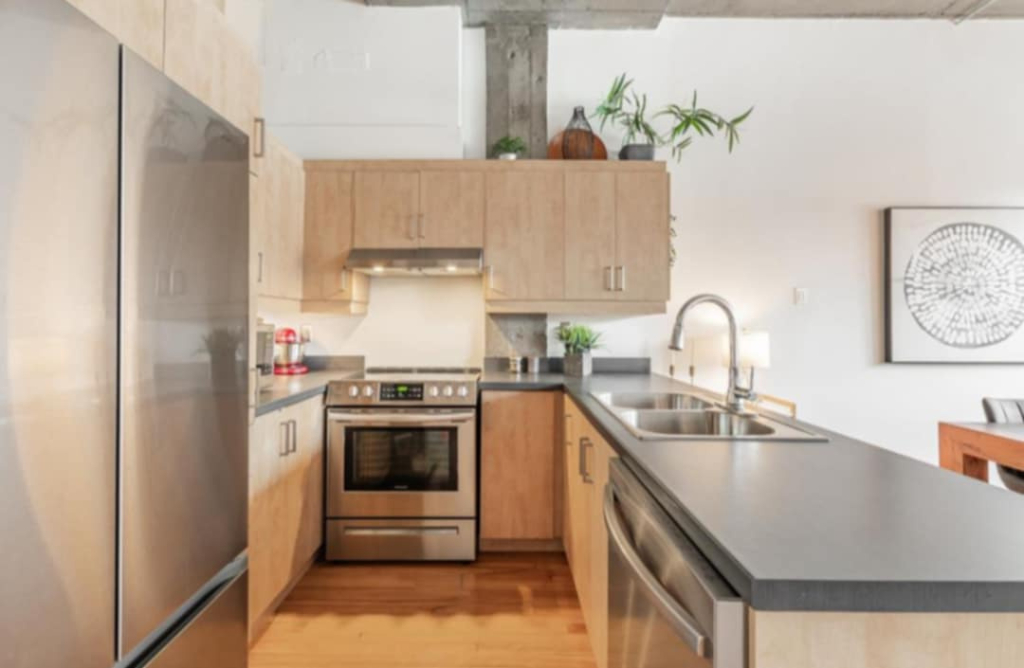 Condo Loft Dans Homa (pour Sept)