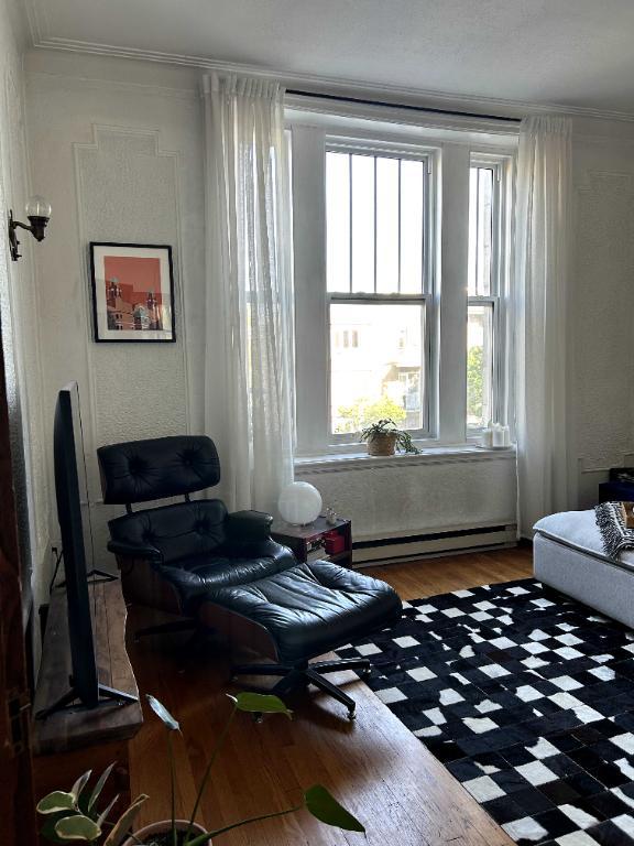 Grand condo 4 1/2 Plateau Mont-Royal