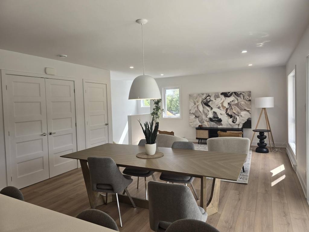 Grand 4½ Dans Une Résidence Neuve