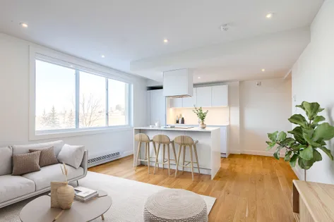 2 rooms apartment of 65m² in Montreal