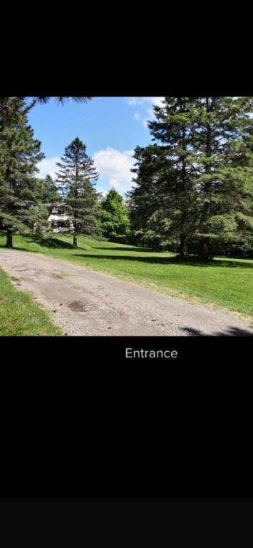 Superbe maison à louer, 10 minutes du centre-ville de Sherbrooke $2,100