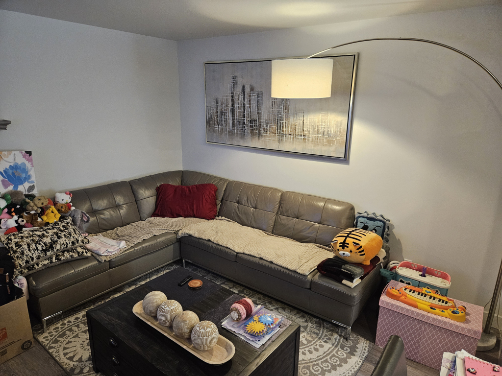 Condo 5 ½ Avec 2 Stationnements
