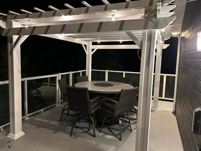 9 1/2 - Lac-Beauport - 2 300 $/mois