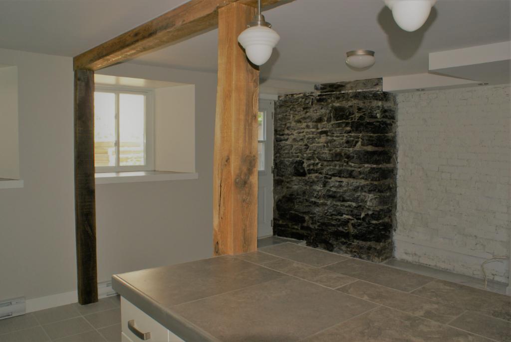 Rez-de-Jardin, demi sous-sol 3 1/2 sur Plateau Mont-Royal