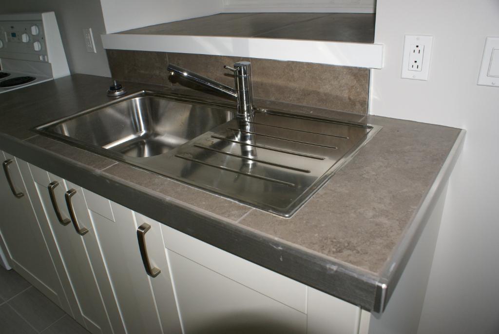 Rez-de-Jardin, demi sous-sol 3 1/2 sur Plateau Mont-Royal