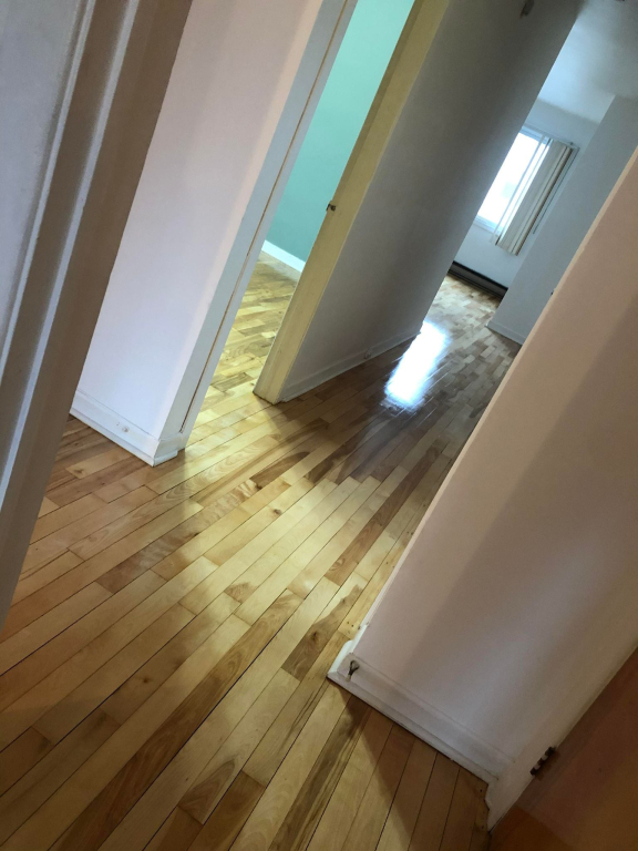 Appartement 4 1/2 à Louer