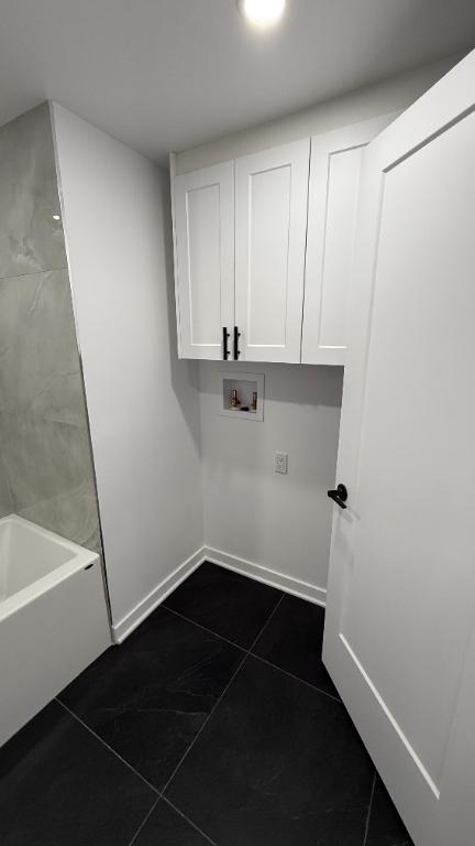 À louer – Magnifique condo 4 ½ entièrement rénové – 1050 pi²
