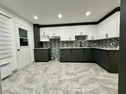 5 rooms apartment of 82m² in Montreal