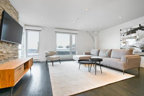 1 room apartment of 119m² in Montreal