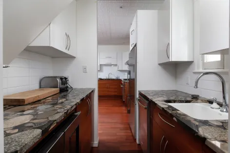 10 rooms house of 111m² in Montreal