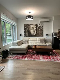 4 rooms house of 232m² in Longueuil