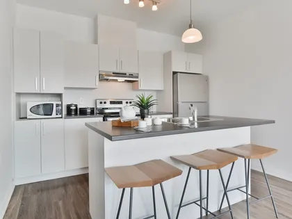 2 rooms apartment of 97m² in Châteauguay