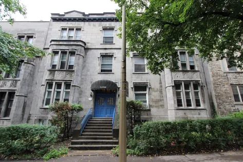 1 room apartment of 32m² in Montreal