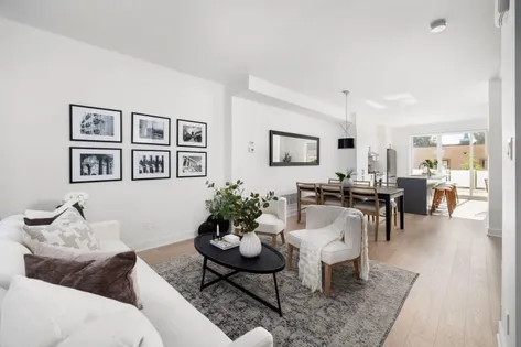 1 room apartment of 141m² in Montreal