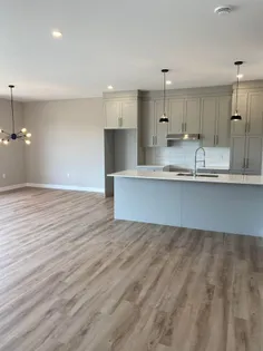 4 rooms apartment of 133m² in Sherbrooke