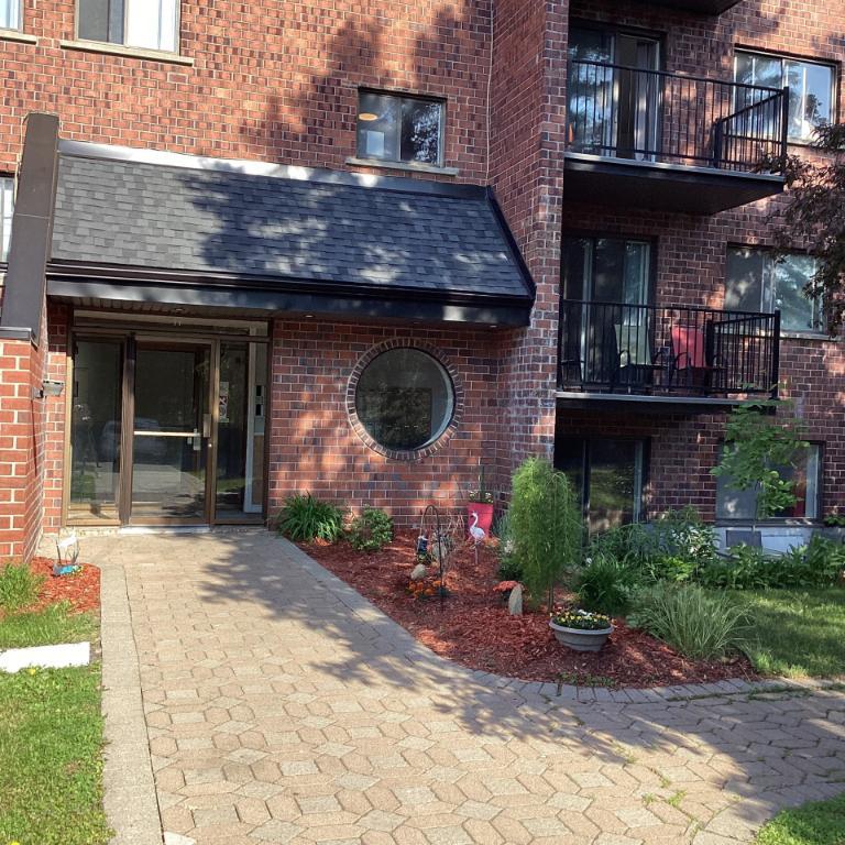 4 1/2 - Boucherville - 1 495 $/mois