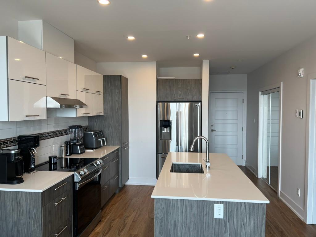 3 ½ à louer – Tout inclus – Square Candiac 🏡