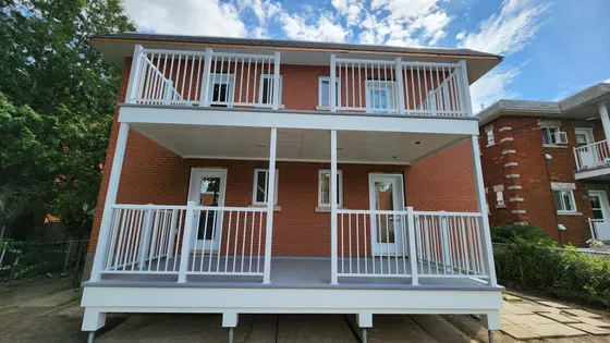 6 rooms apartment of 130m² in Montreal