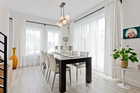 5 rooms apartment of 165m² in Sherbrooke