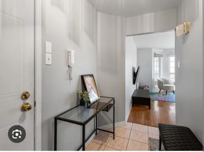 6 rooms apartment of 92m² in Montreal