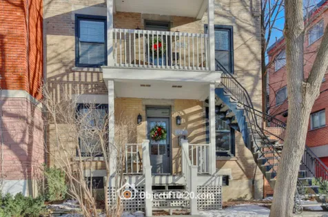 4 rooms apartment of 75m² in Montreal