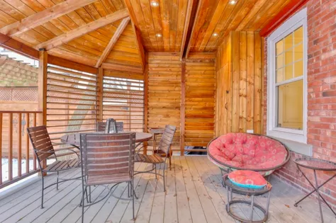 4 rooms apartment of 75m² in Montreal