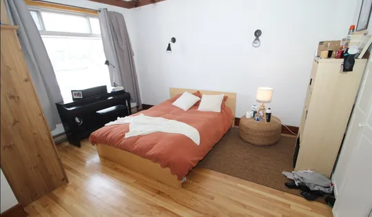 8 rooms apartment of 128m² in Montreal