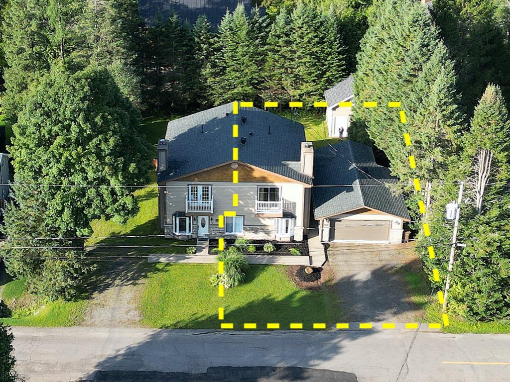 Saint-Sauveur | Maison Semi-Détaché avec Garage Double à Louer