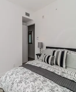 2 rooms apartment of 89m² in Dorval