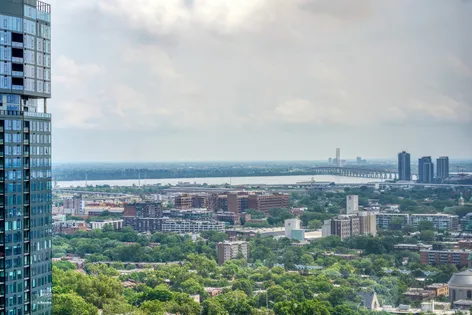 1 room apartment of 106m² in Montreal