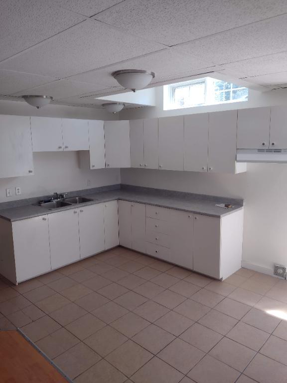 Logement à louer 1 1/2 à Bedford