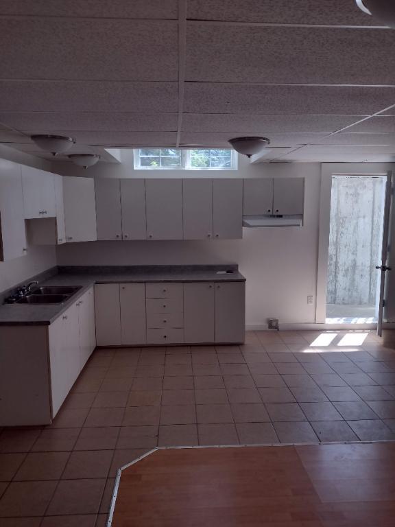 Logement à louer 1 1/2 à Bedford