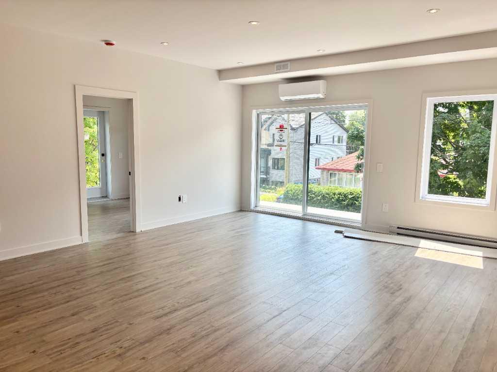 IMMEUBLE NEUF À DEUX-MONTAGNES - MAINTENANT À LOUER !