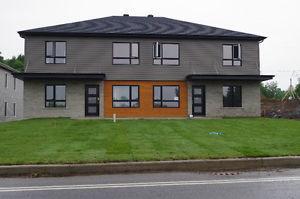 Logement 4 1/2 à louer à Cowansville