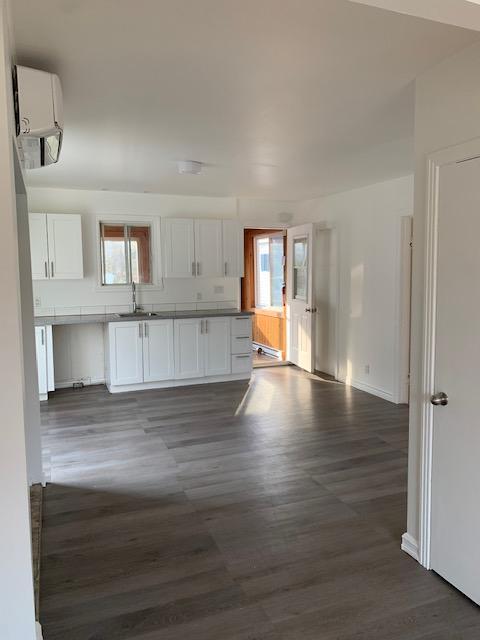 🏡 À Louer – Grand 5½