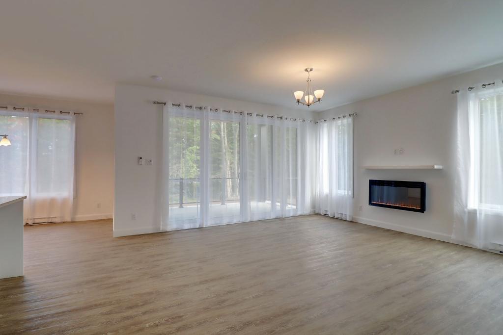 Spacieux 3 1/2 à louer - Dès maintenant - Quartier Équestre