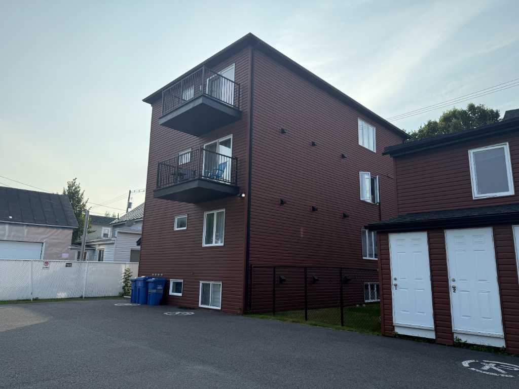 4 1/2 à louer à Joliette