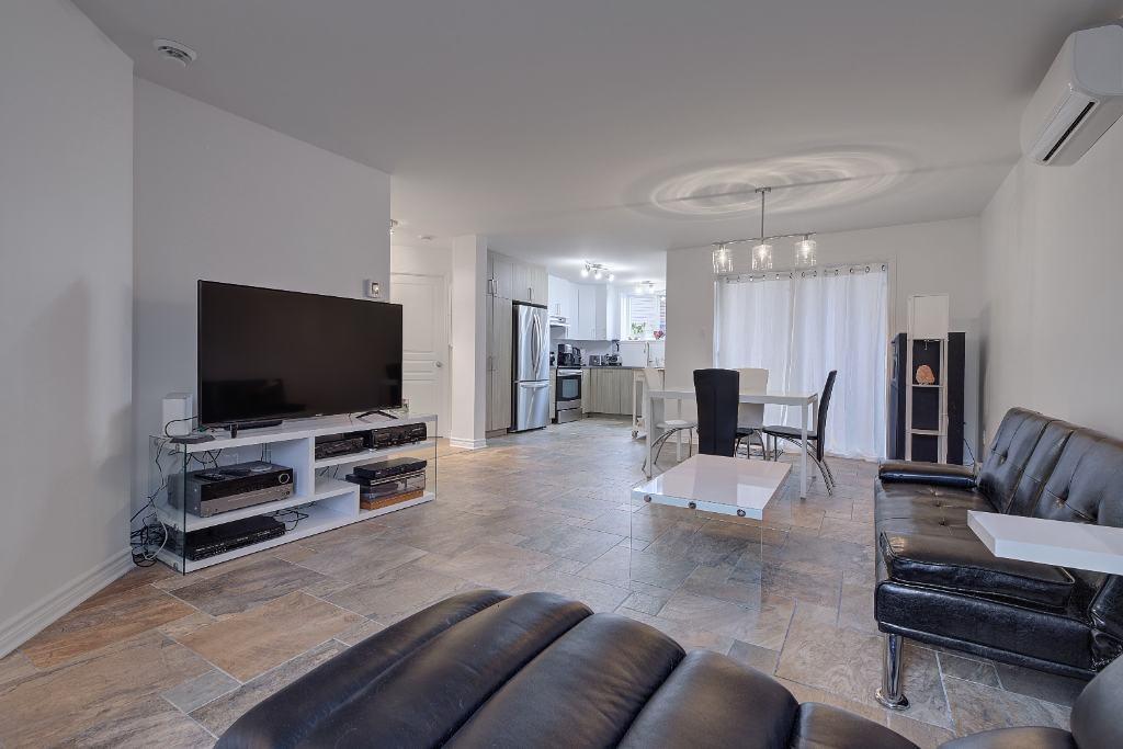 Beau logement 4 1/2 à Lavaltrie