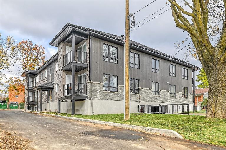 MOIS GRATUIT - APPARTEMENT 4½ À LOUER POUR JUILLET - ST-CHARLES