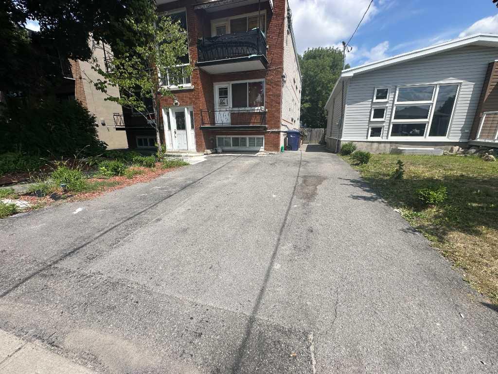 5 ½ in Pont-Viau, Laval - 1650$