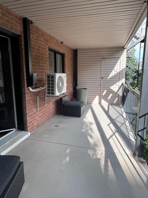 Condo/appartement 4 1/2 à louer Montréal, Hochelaga-Maisonneuve. Métro Viau.