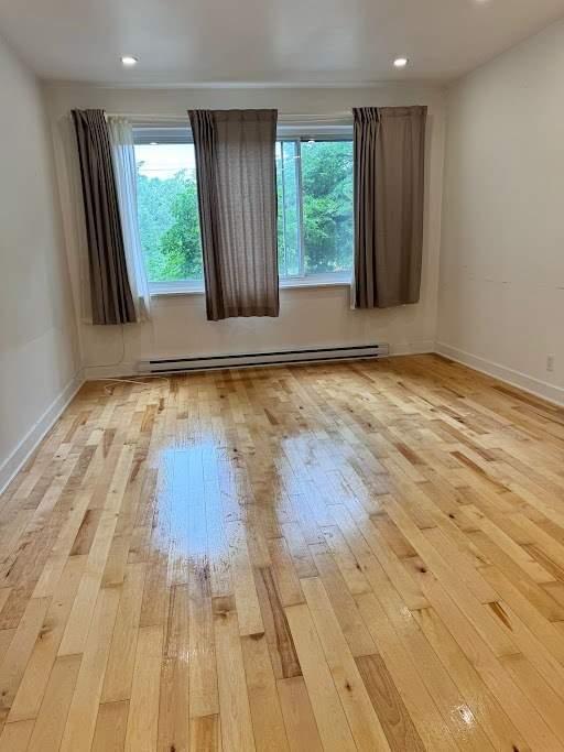3 CH - 1 SDB - Montreal - $2,400 /mo