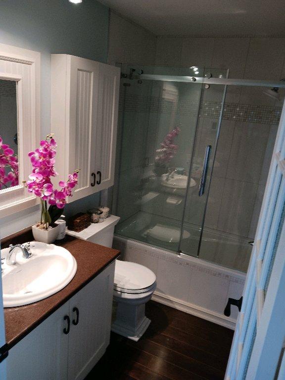 1er Septembre Grand 4.5 Lévis (St Rédempteur) au 1er entrée indépendante dans un quadruplex