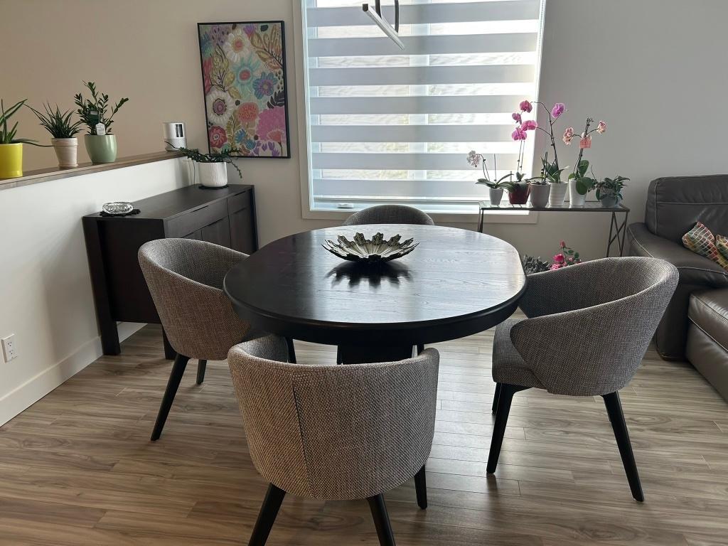 Magnifique condo, haut-de-gamme 5 1/2