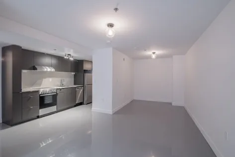 1 room apartment of 62m² in Montreal
