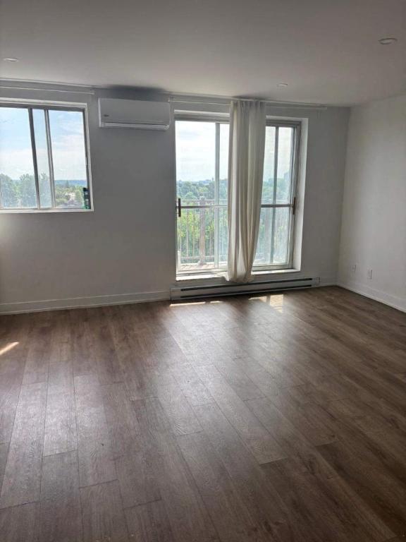 1 CH - 1 SDB - Gatineau - $930 /mo